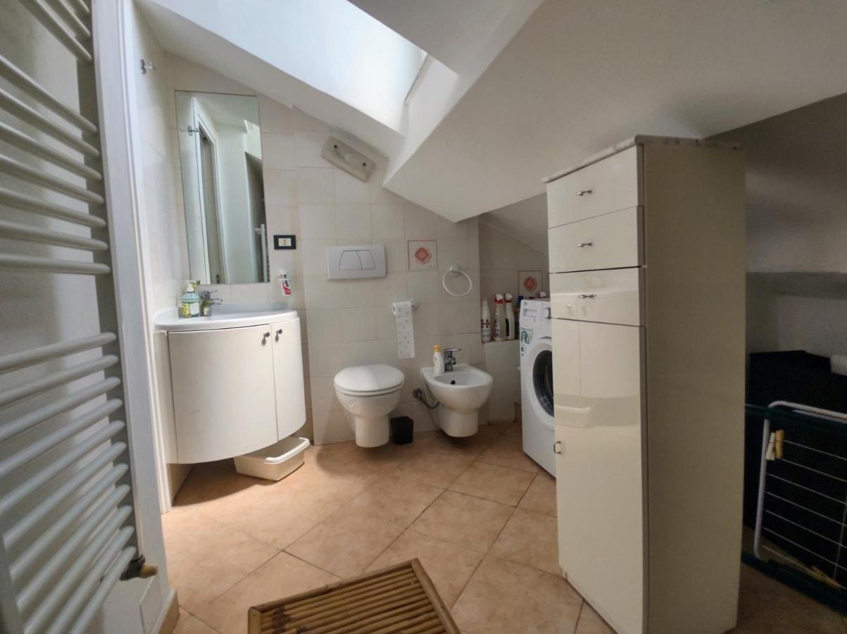 La Peglina Apartment เจนัว ภายนอก รูปภาพ